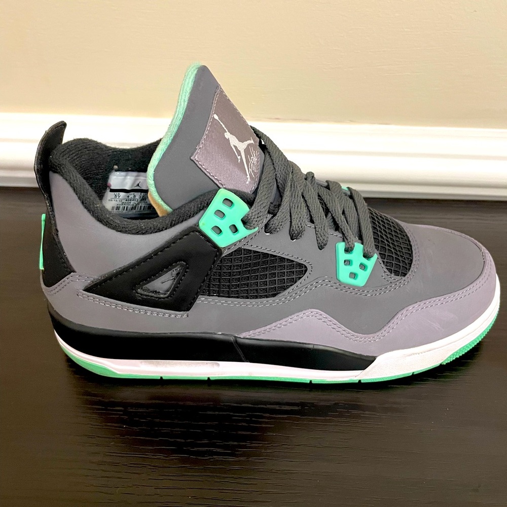 Air Jordan 4’s